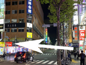 歌舞伎町モナへの道